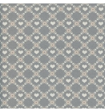 https://www.textilesfrancais.co.uk/452-1690-thickbox_default/lattice-hearts-fabric-beige-and-cream-white-on-taupe-grey.jpg